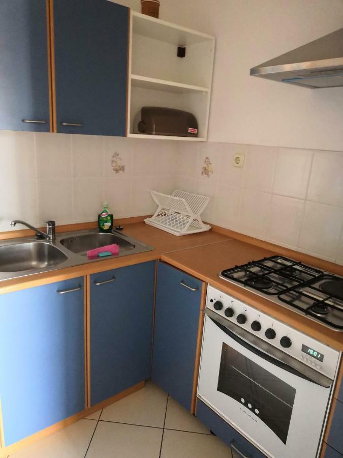 Laura And Nevio Apartments And Rooms Cres Exterior foto